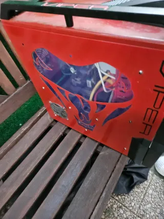 Caja de PC Viper Roja y Negra