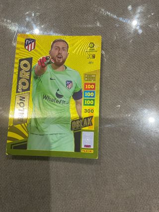 Carta Oblak Balón de Oro 2022 Panini