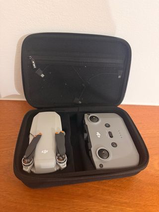 Dron DJI Mini 2 SE Gris