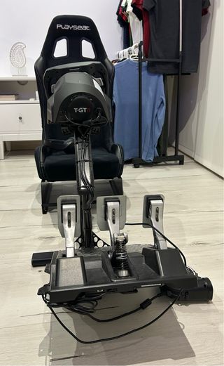 Simulador playseat y volante G29 con pedales