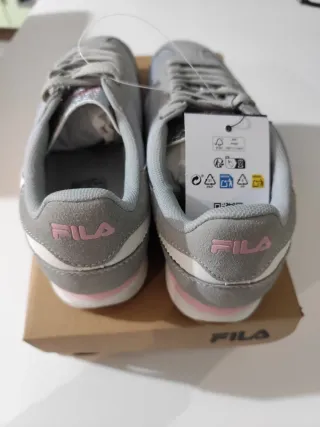 Zapatillas Fila Mujer Gris y Rosa