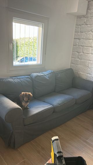 Divano 3 posti + Pouf poggiapiedi IKEA