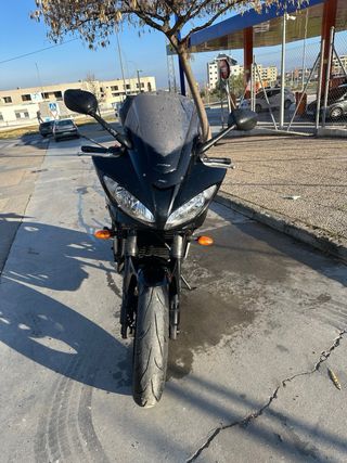 Yamaha Fazer FZ6 Negra