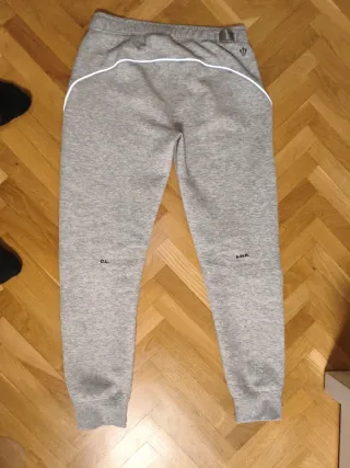 Pantalón Chándal Nike NOCTA Tech Gris Talla M