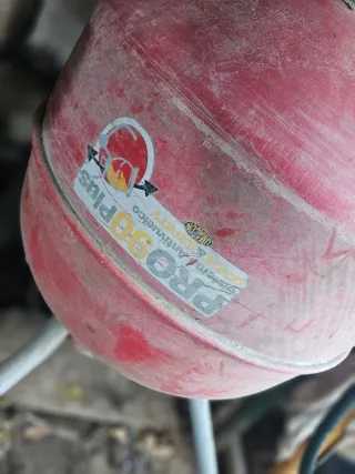 Hormigonera Pro90Plus Roja