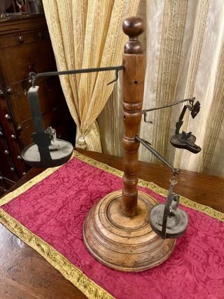 Porta lumi in legno Valdostano