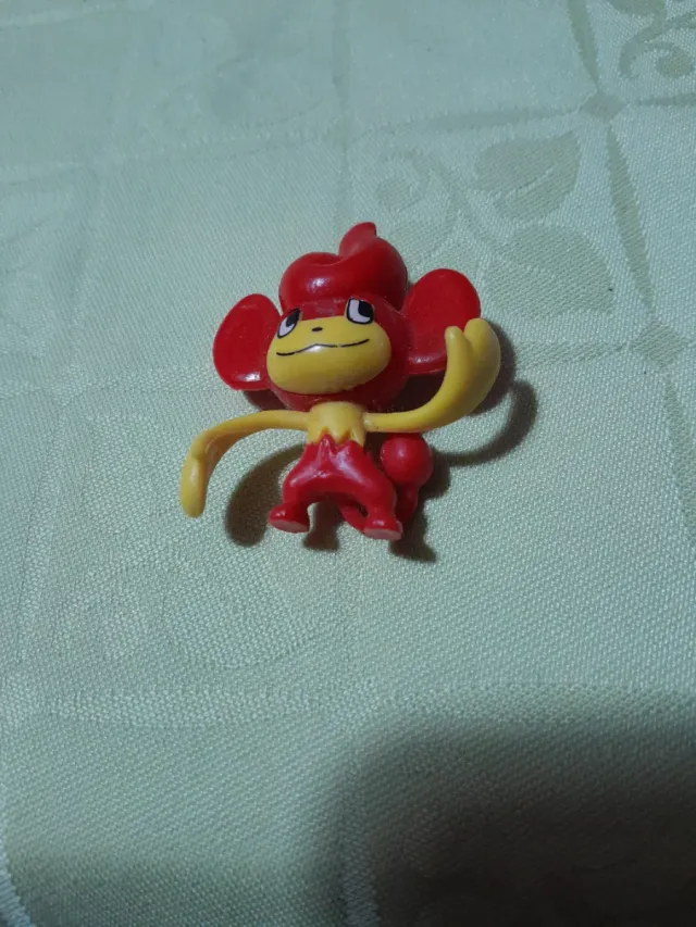 Figuras Pokémon varias