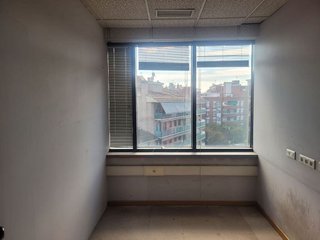 Oficina en venta en Can Clota en Esplugues de Llobregat