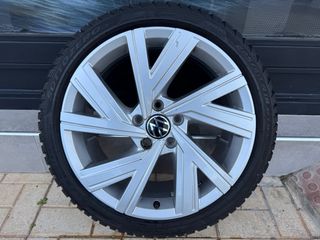 Llantas 18 VW Golf GTI Clubsport + Pirelli