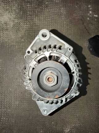 Alternador Valeo Renault Megane I 7700871033