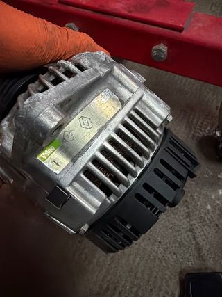 Alternador Valeo Renault Megane I 7700871033