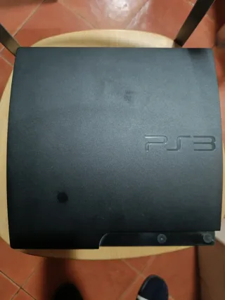 Consola Playstation 3 Negra con mando