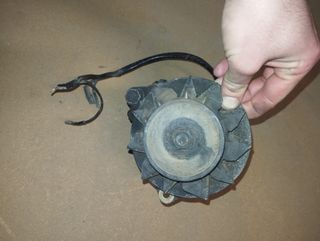 Dinamo Femsa DNO12-1 12 V 22 Amperios Renault 4/5/