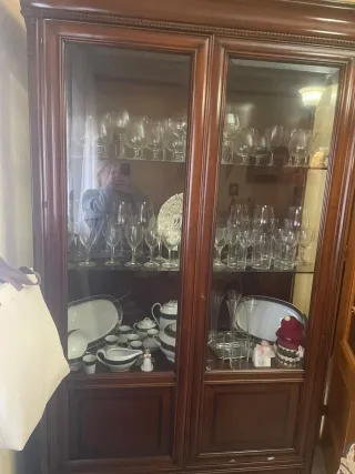 Mueble Comedor Madera Oscura