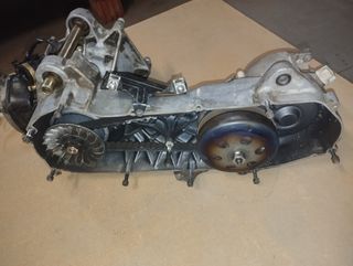 Motor Aprilia Rally 50 LC gris - En muy buen estad