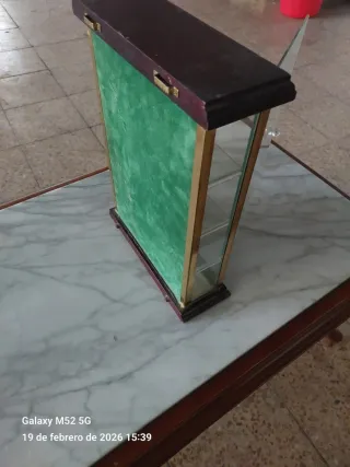 Vitrina antigua madera y vidrio para joyería