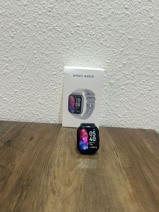Smartwatch Negro con Correa Multicolor