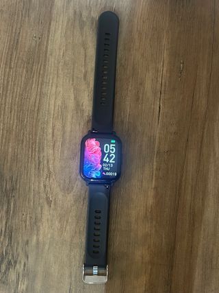 Smartwatch Negro con Correa Multicolor