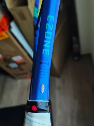 Yonex Ezone 98L 2025