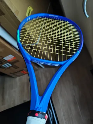 Yonex Ezone 98L 2025