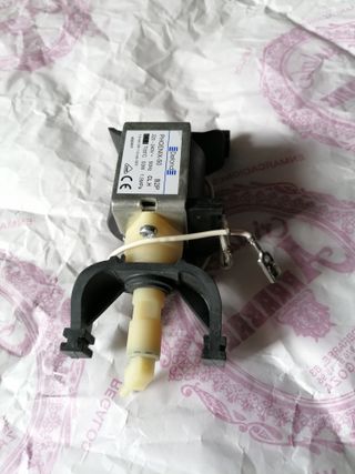 Bomba de impulsión y  mini calentador cafeteras