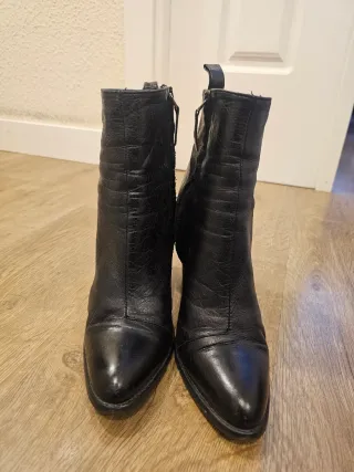 Botines de piel Zara T38
