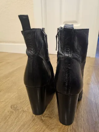 Botines de piel Zara T38