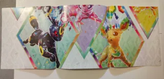 Poster Evoluzioni Prismatiche Pokémon