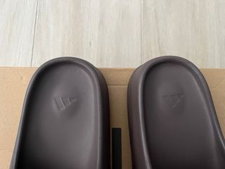 Adidas Yeezy Slides Originales – Color Onyx