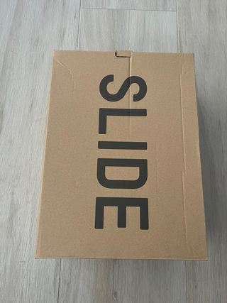 Adidas Yeezy Slides Originales – Color Onyx