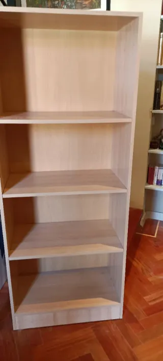 Mobiliario diverso para despacho.