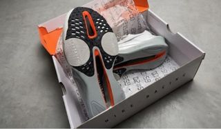 Nike Air Alpha Fly 3 Gris/Blanco