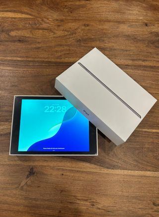 iPad 8 (2020) 32GB + Apple Pencil