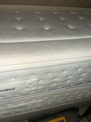 Colchón Restbed calidad suprema y canapés de 90