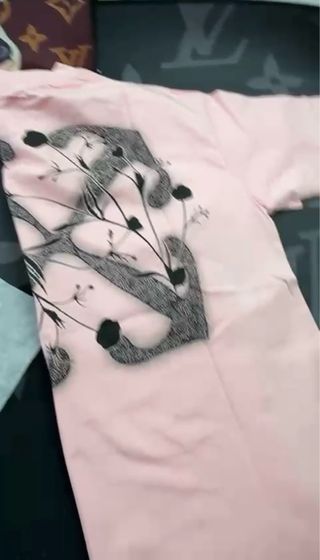 Camiseta Off-White Rosa Algodón Premium