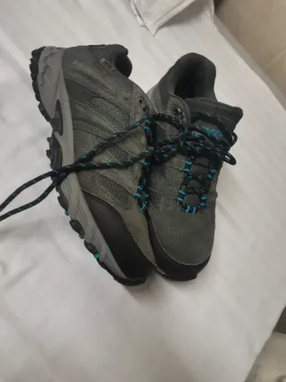 Zapatillas senderismo HI-TEC grises y azules