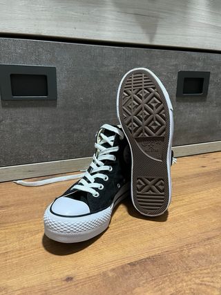 Converse Negras Plataforma