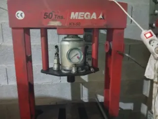 Prensa Hidráulica Manual 50 Toneladas MEGA