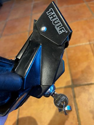 Soportes Thule para Baca SquareBar con llaves.