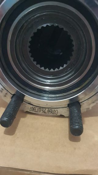 Bloqueo Manual Rueda 40250-2S610 D21 MT MA