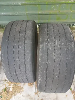Neumáticos semiremolque