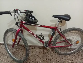 Bicicleta Specialized HardRock Roja
