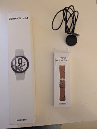 Samsung Galaxy Watch 4 44mm + Correa