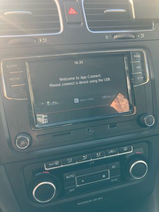 Volkswagen Golf VI Sport 1.6 TDI