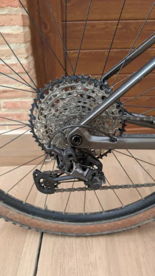 Orbea Alma Carbono | Transmisión y frenos XT