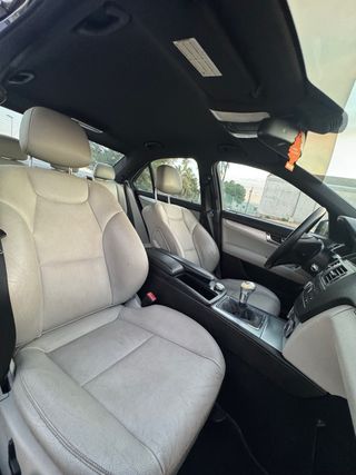 Mercedes-Benz Clase C 2010