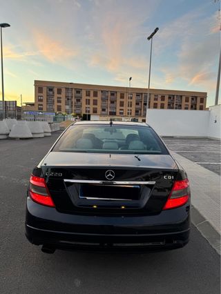 Mercedes-Benz Clase C 2010