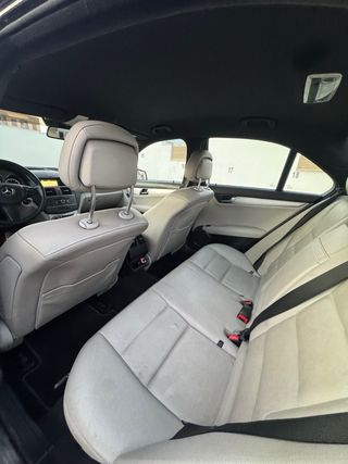 Mercedes-Benz Clase C 2010