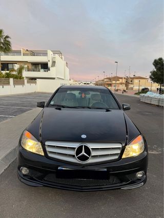 Mercedes-Benz Clase C 2010
