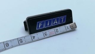 Logotipo centro volante fiat uno 40mm usado